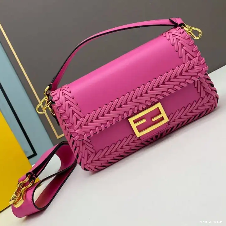 Cheap HOT Stitching Medium Leather In Baguette Bag Fendi Rose 0517